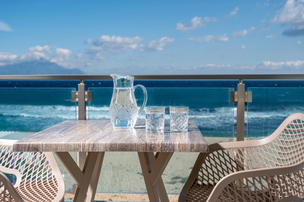 Privilege Luxury Living Sarti Esterno foto